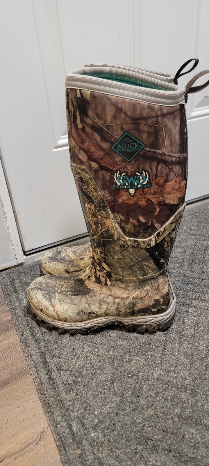 Girls with sales guns muck boots