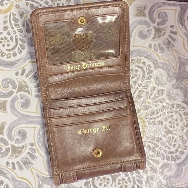 Retro Vintage Juicy Couture Genuine Leather Wallet