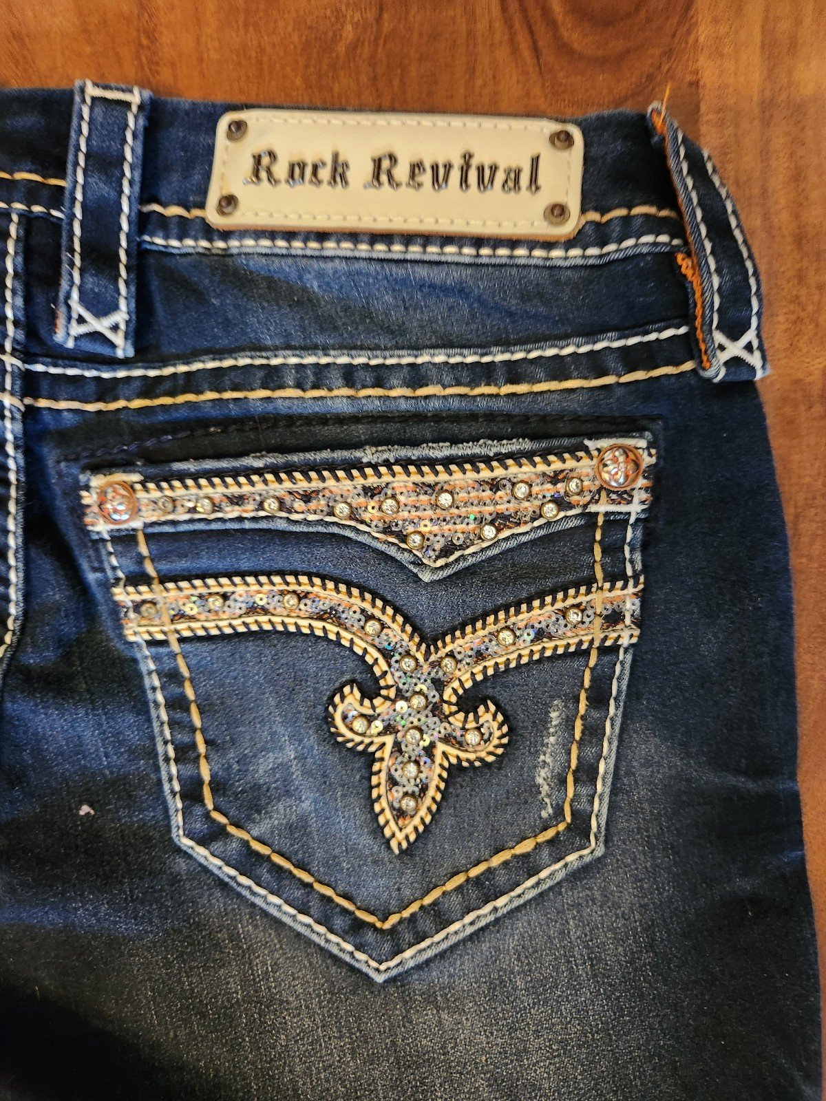 NWOT Ladies Rock Revival Curvy Jeans Size 26x29
