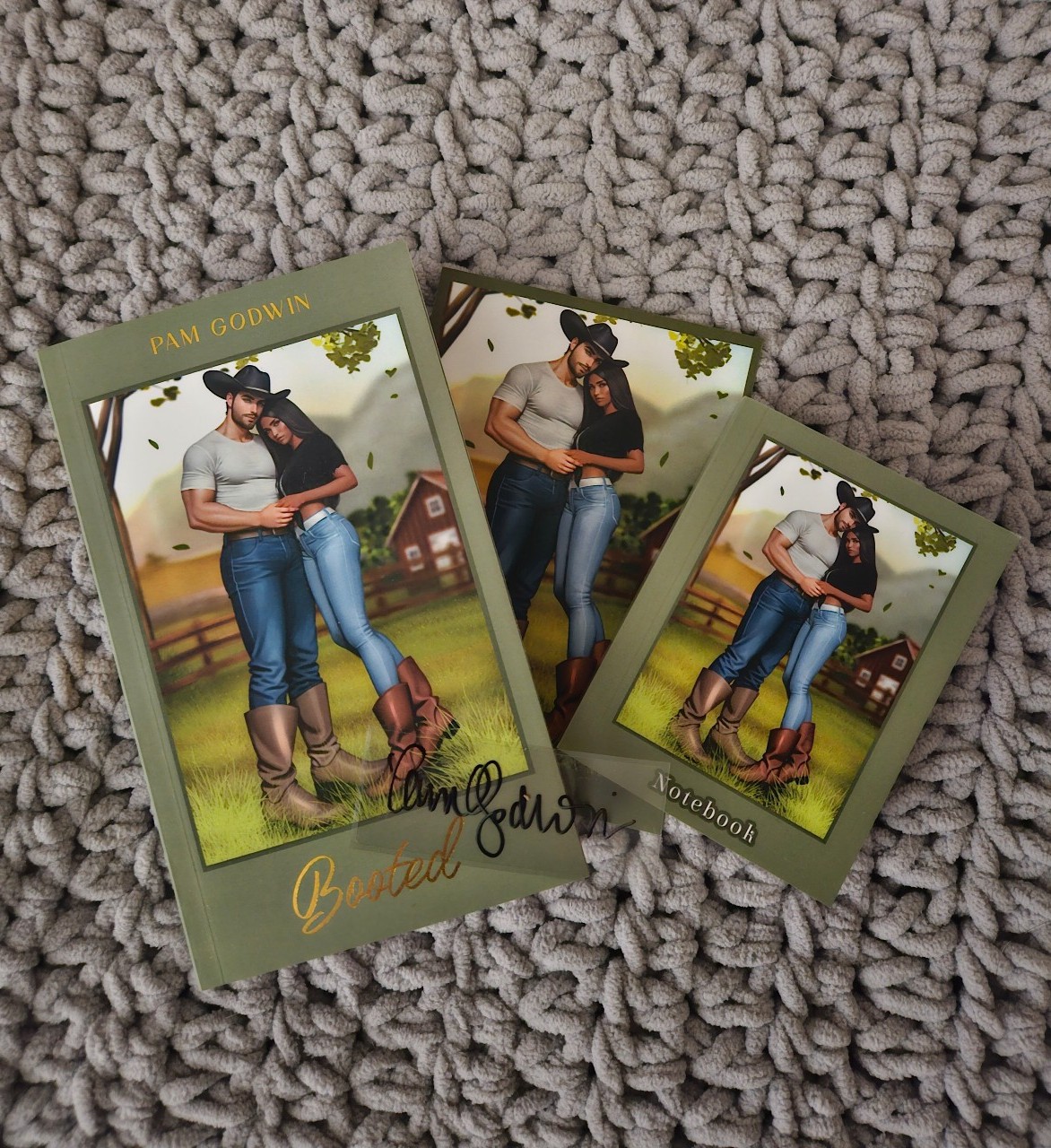 Dainty Book Box - Booted