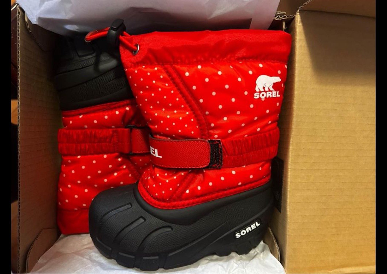 Girls waterproof red polka dot snow boots