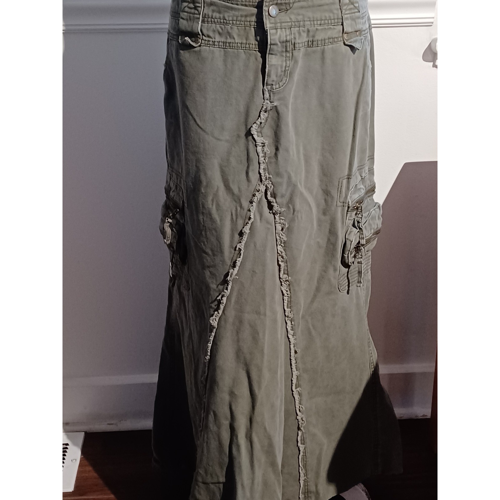 Nori Anthropologie Hippie Womens Maxi Skirt Army Green Denim 8 Pockets Sz 11