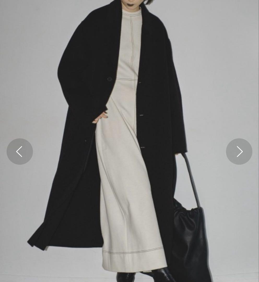 Unused TODAYFUL wool overcoat, size 36, black.