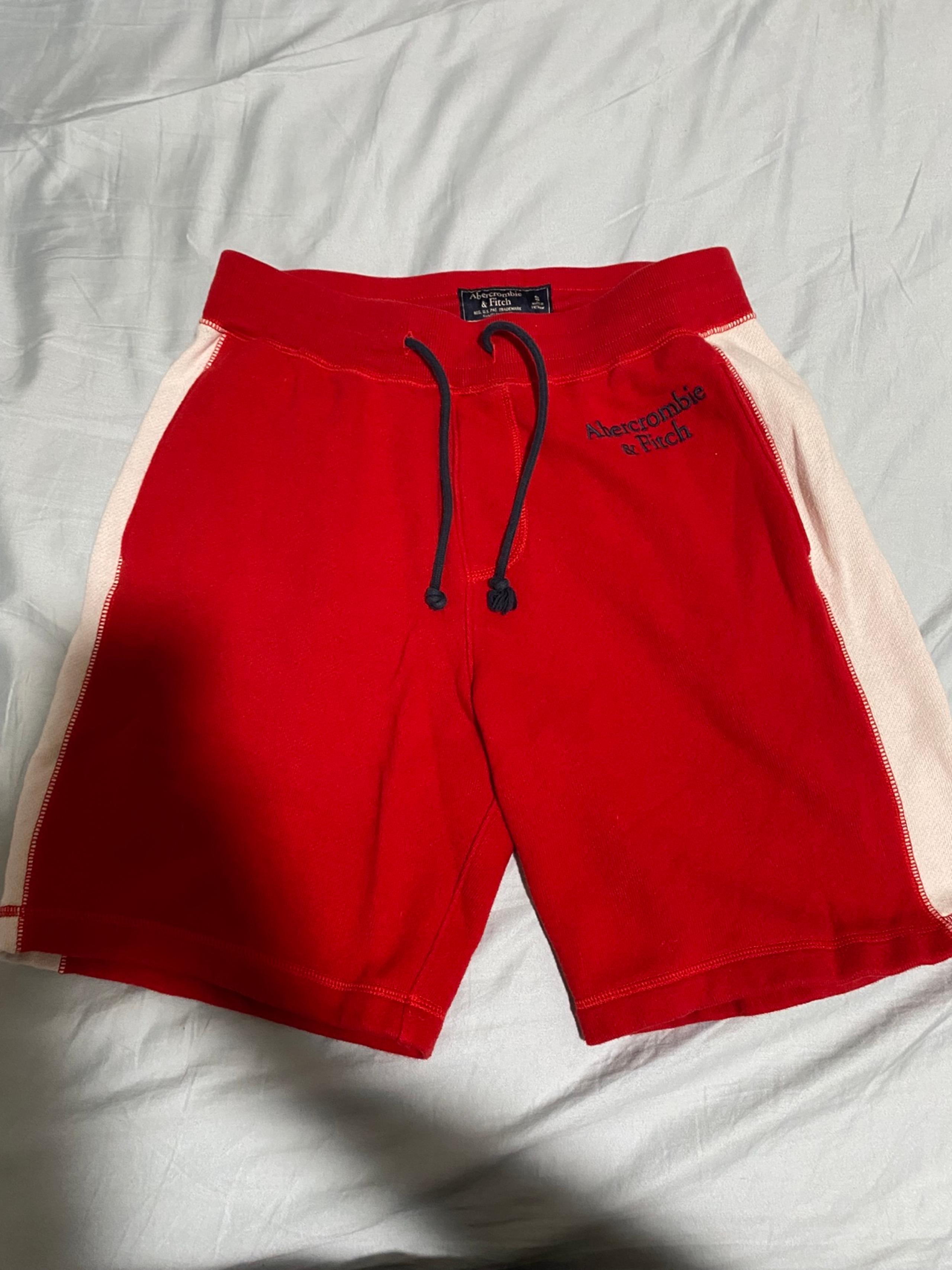 Abercrombie & Fitch Men's Sweat Shorts Athletic Fleece Red Size Small