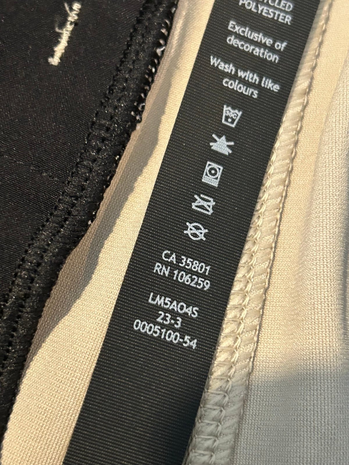 Lululemon ABC Slim Fit Trouser Pant Warpsterme Size 32X31 - detail