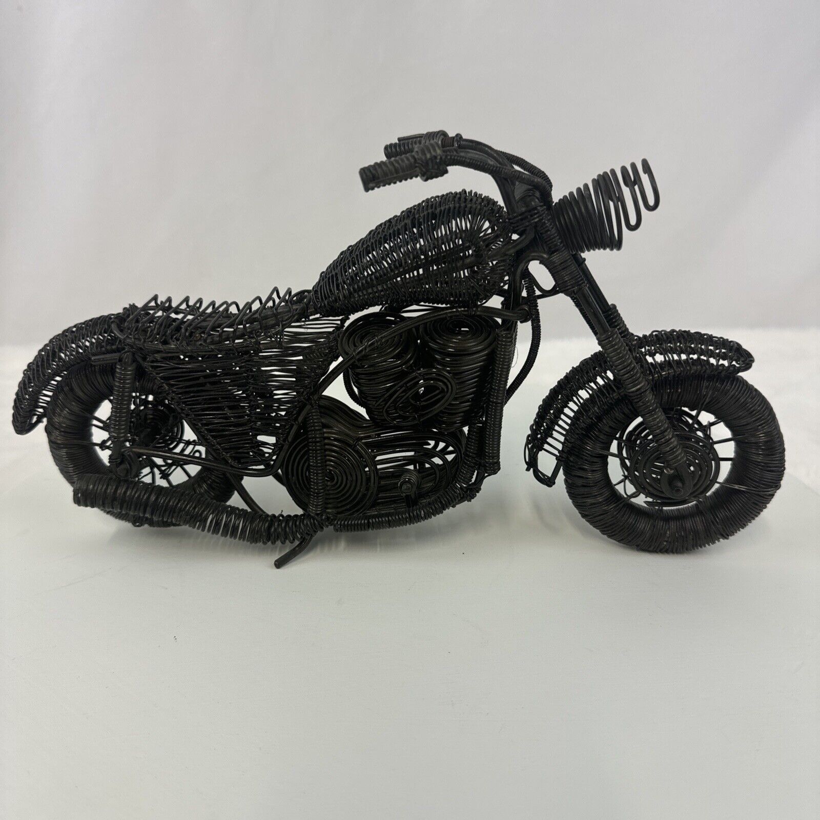 Motorcycle, Metal Wire Art Sculpture Harley MOVING WHEELS Vintage