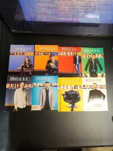 Amazon.com: House, M.D. (The Complete Series Seasons 1-8