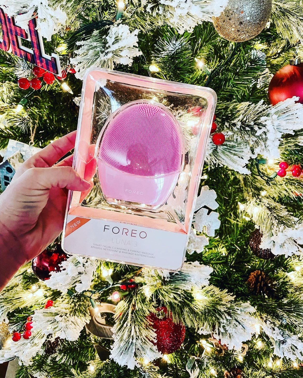 Foreo eletric facial cleanser