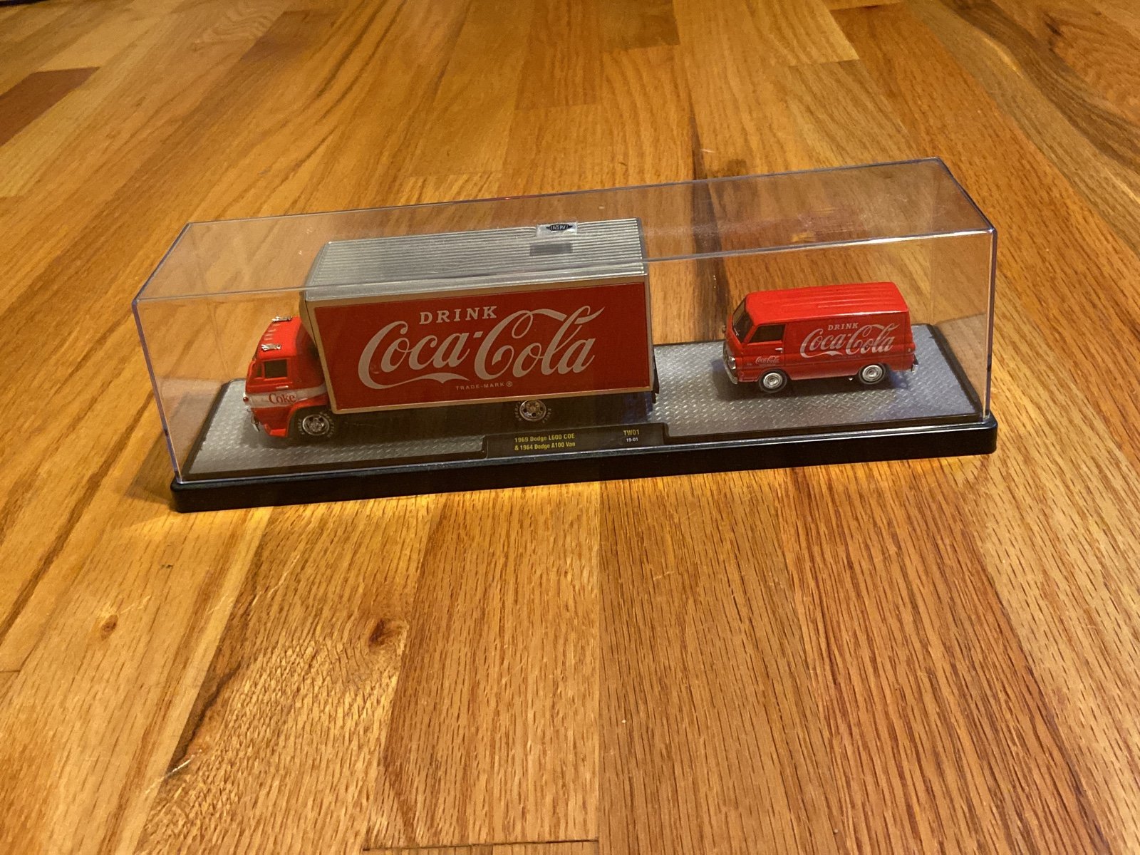 M2 Machines COCA COLA 1969 Dodge L600 COE and 1946 Dodge A100 Van