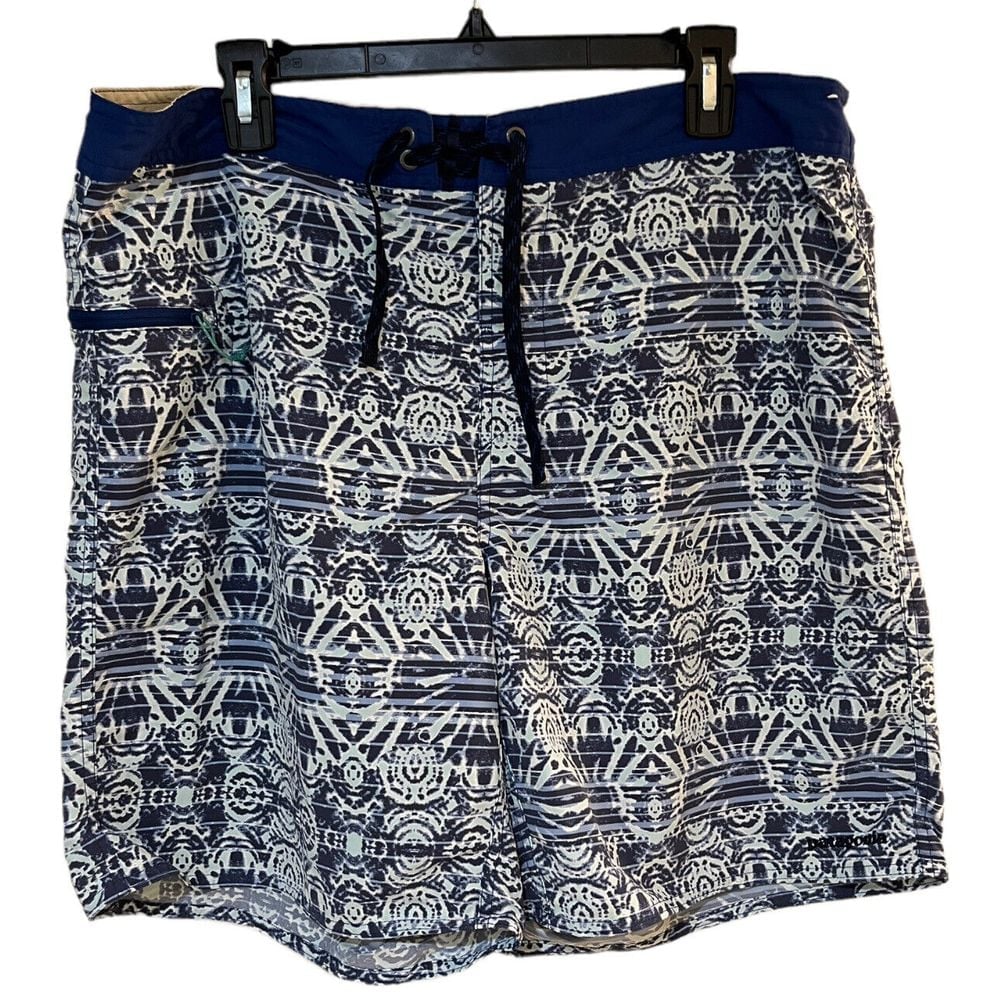 Patagonia Men's Board Shorts Nylon Blue & White Floral Aztec Geometric Sz 38 euc