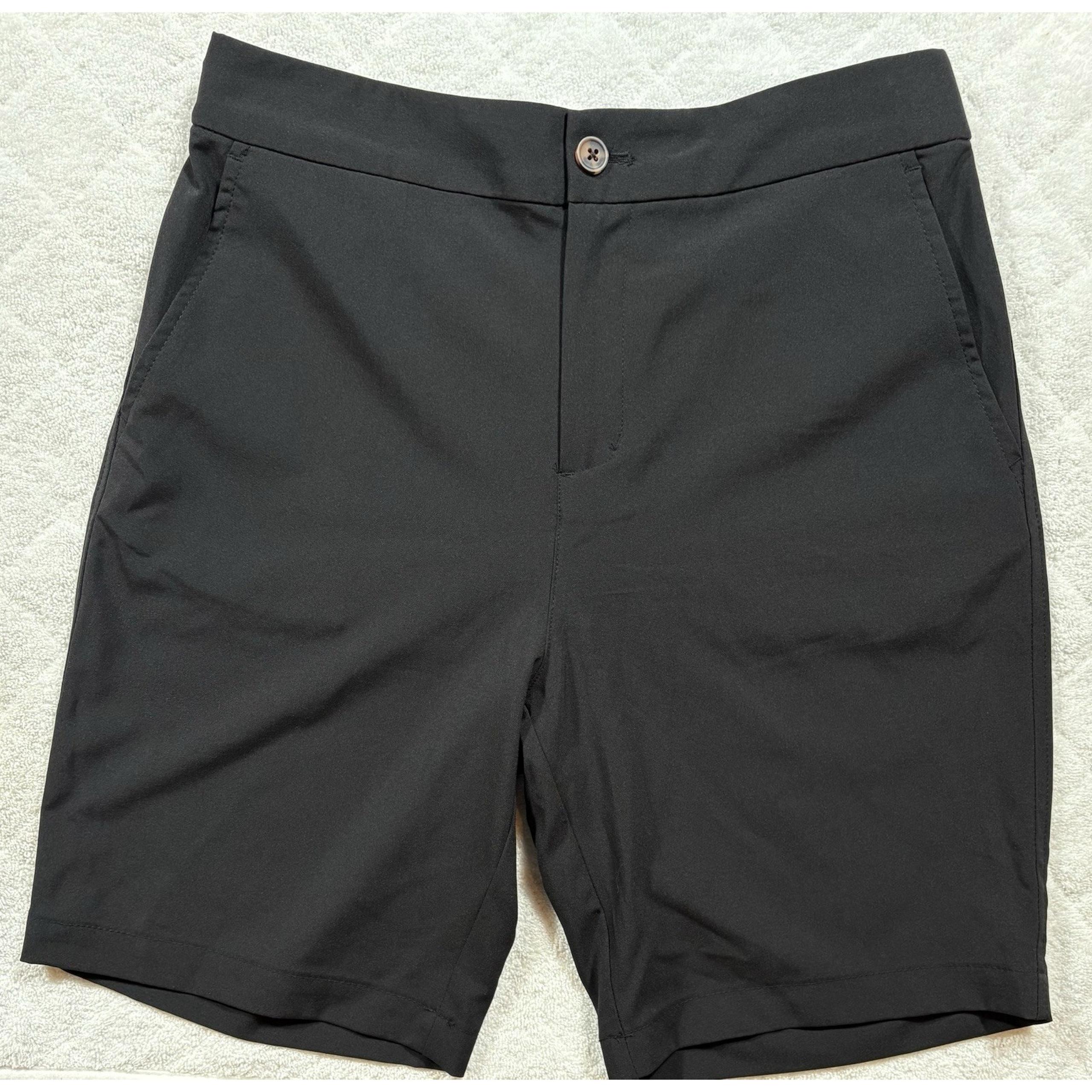 Tommy Bahama Women's Golf Shorts Medium Black QuickDry Elastic Stretch - 537