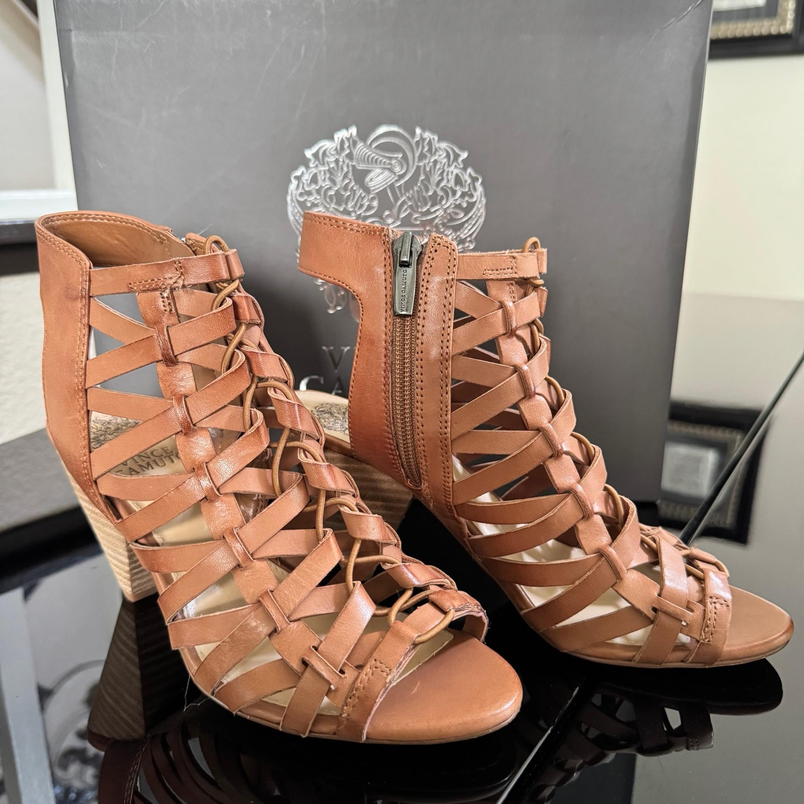 Vince Camuto Elishan Cage Sandals, Tan Size 7
