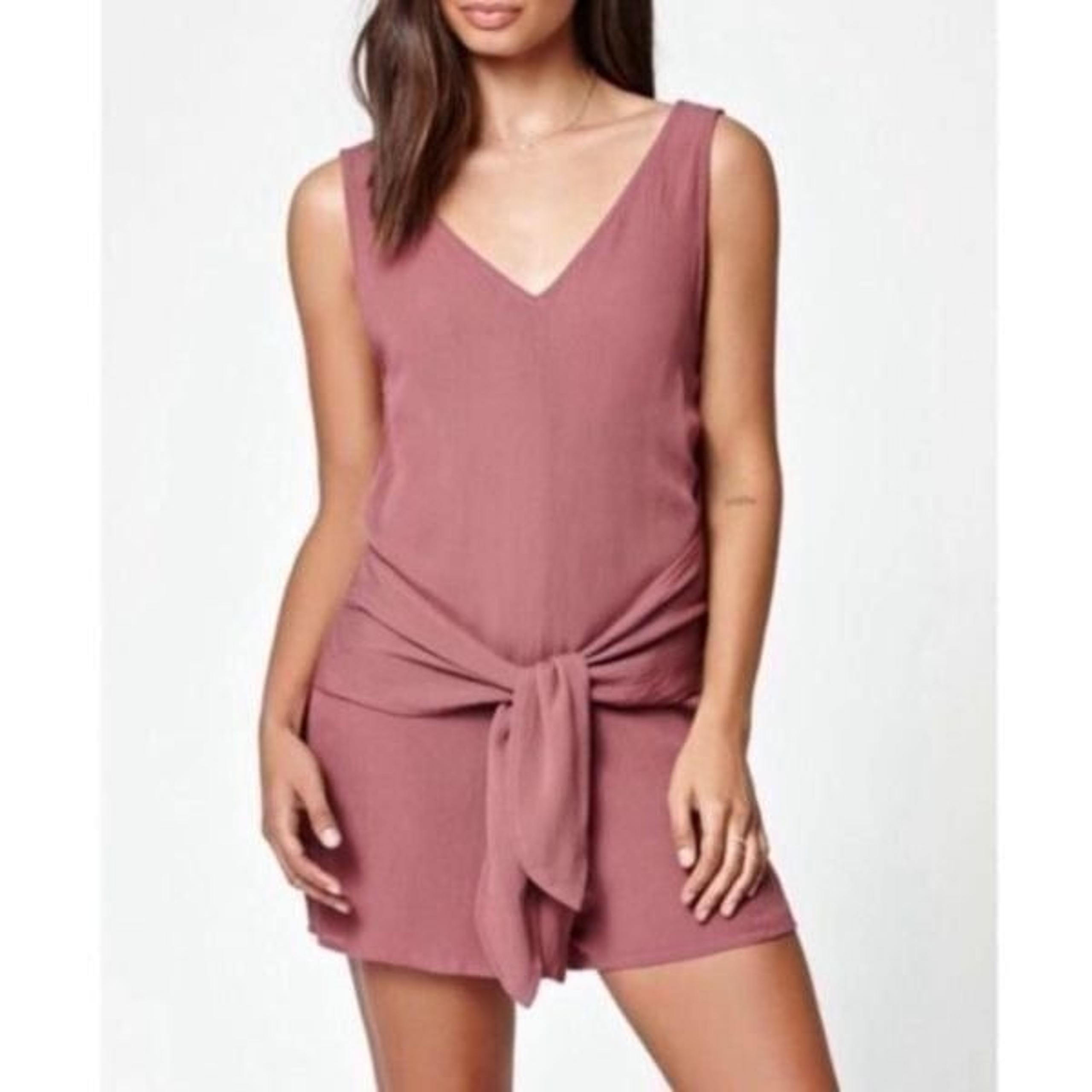 Kendall + Kylie, Pink Mauve Shorts Romper, Sleeveless, Shash Style Waist Tie, XS