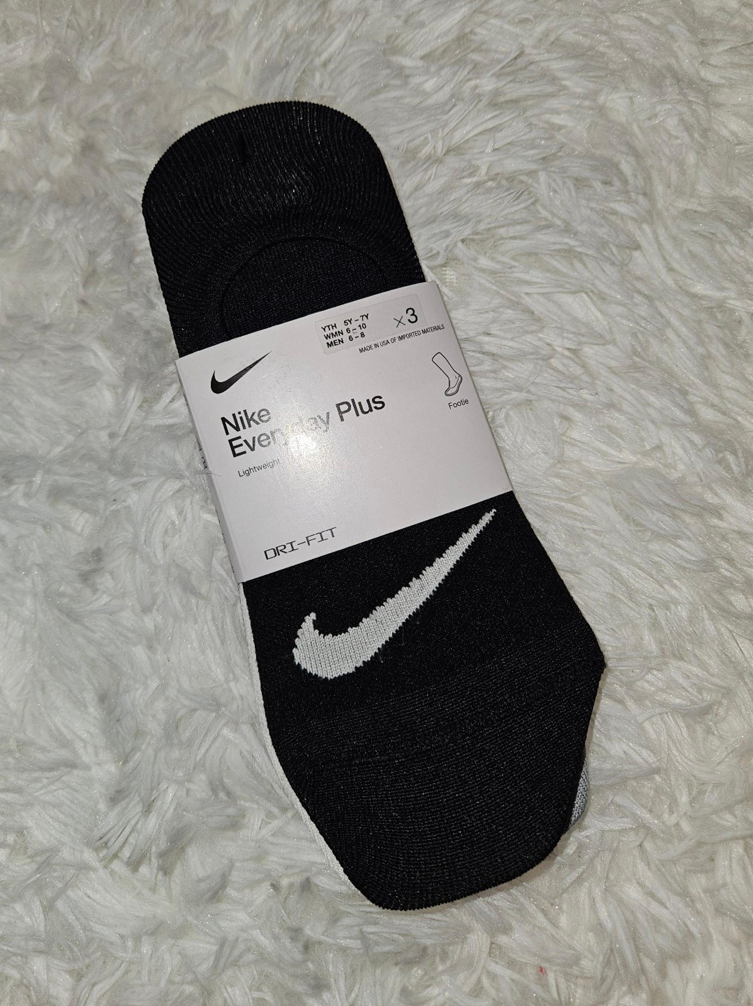 Women's Nike slip socks