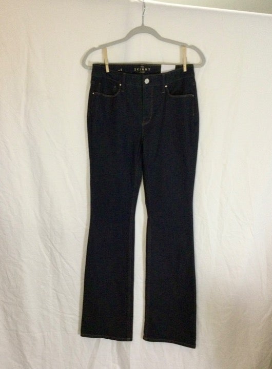 White House Black Market Skinny Jeans||4