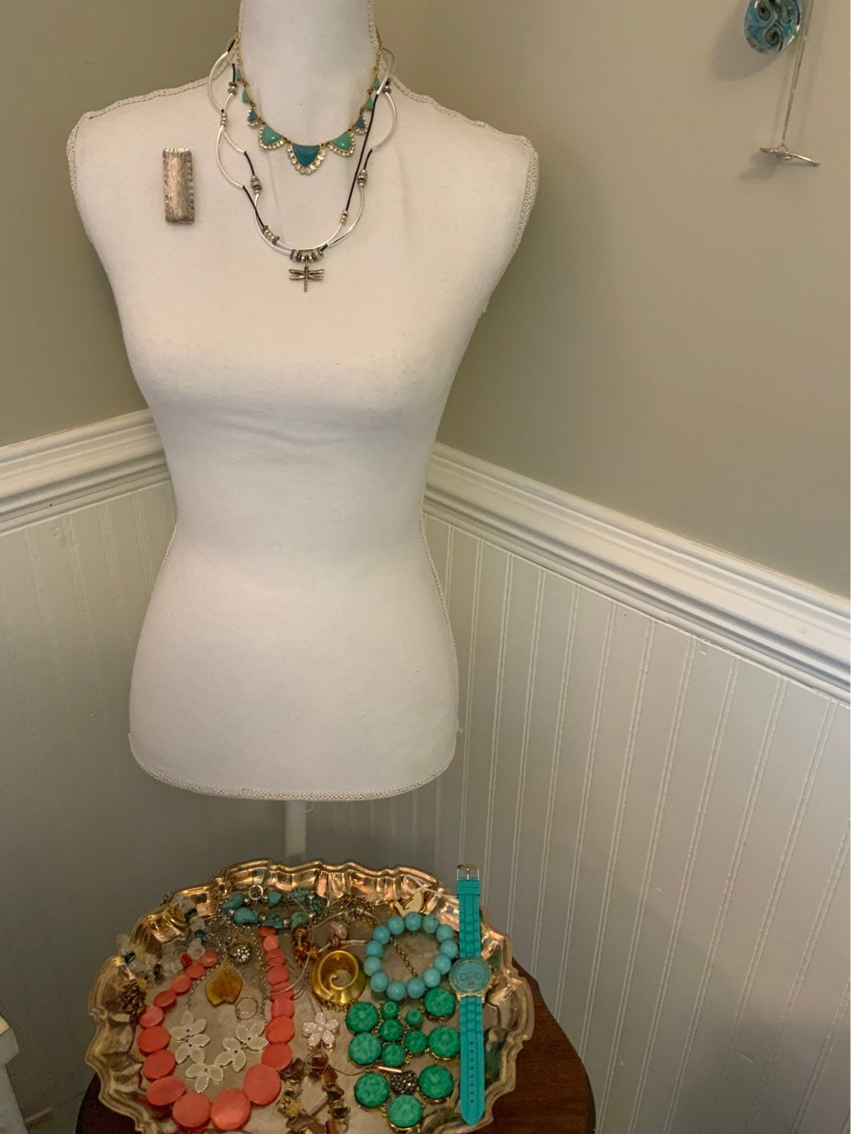 Vintage/Modern jewelry lot M3