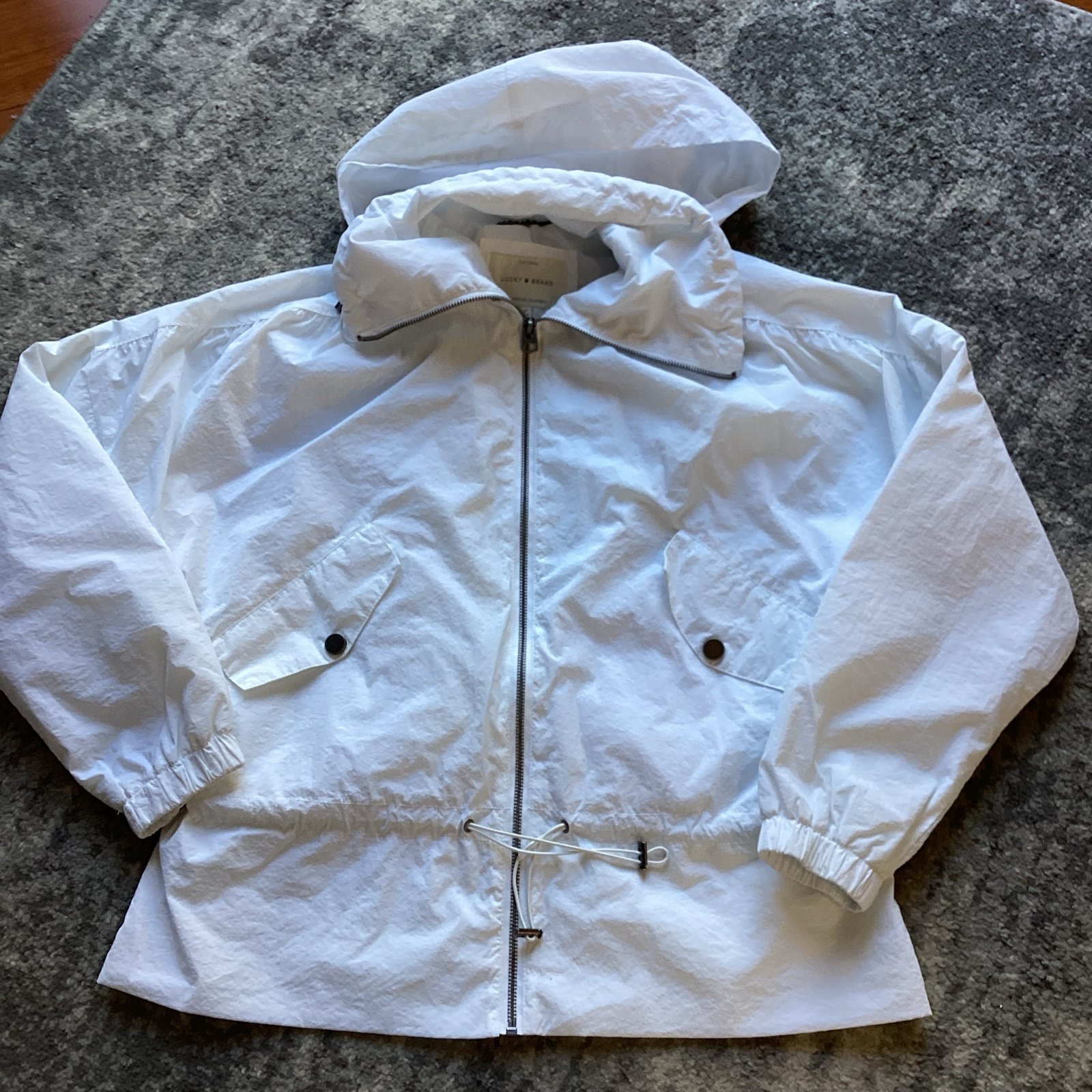 Vintage LUCKY BRAND Women’s Windbreaker Nylon Jacket, White Size Small Y2K