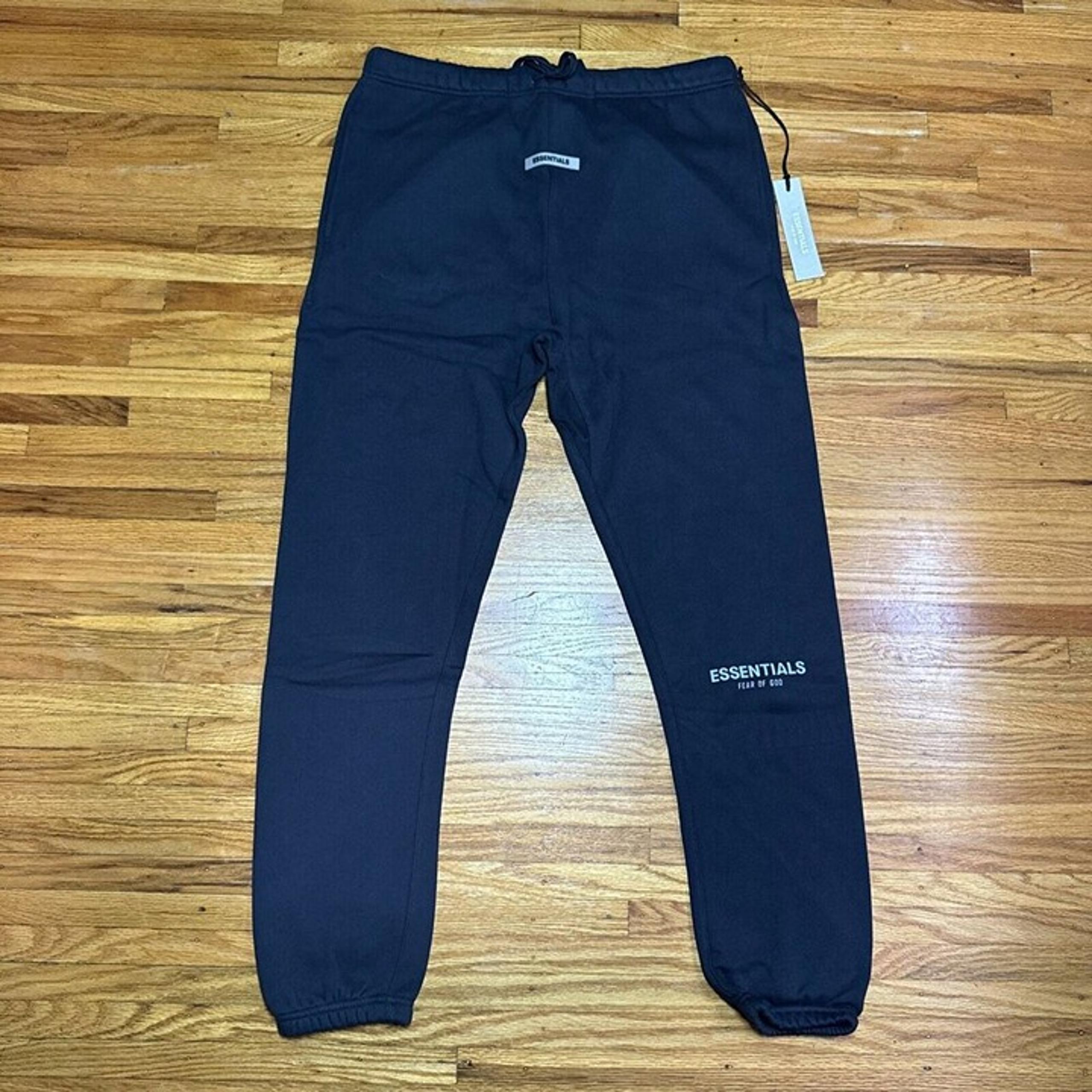 Men’s Size Large Fear Of God Essentials X Ssense Dark Navy Blue Sweatpants