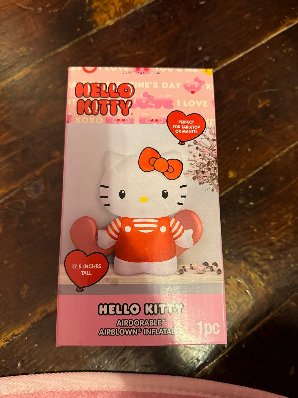 hello kitty valentines inflatable
