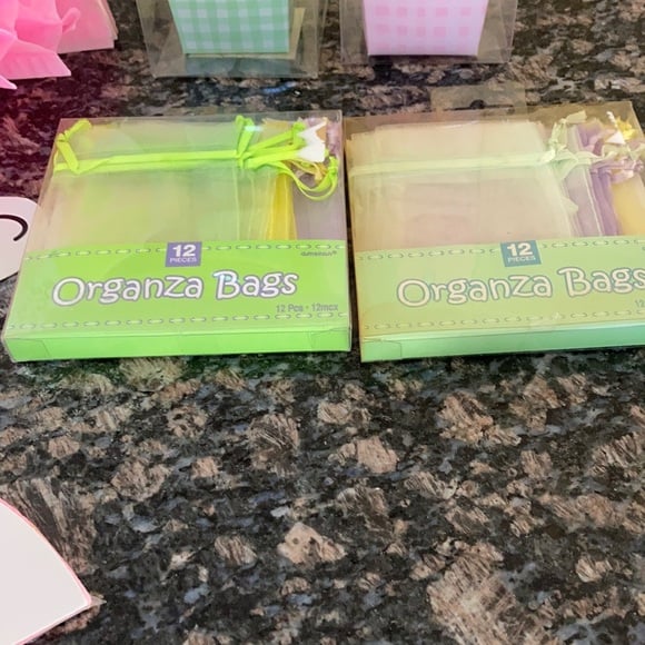 AMSCAN FAVOR BUNDLE SET OF 6 NWT