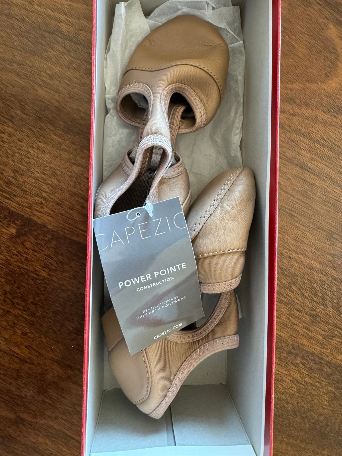 Capezio Pedini Jazz shoe size 4