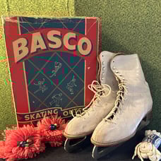 Vtg Women's Basco Ice Skates w/ box (size 8) Sheffield Steel Made In Gt Britain