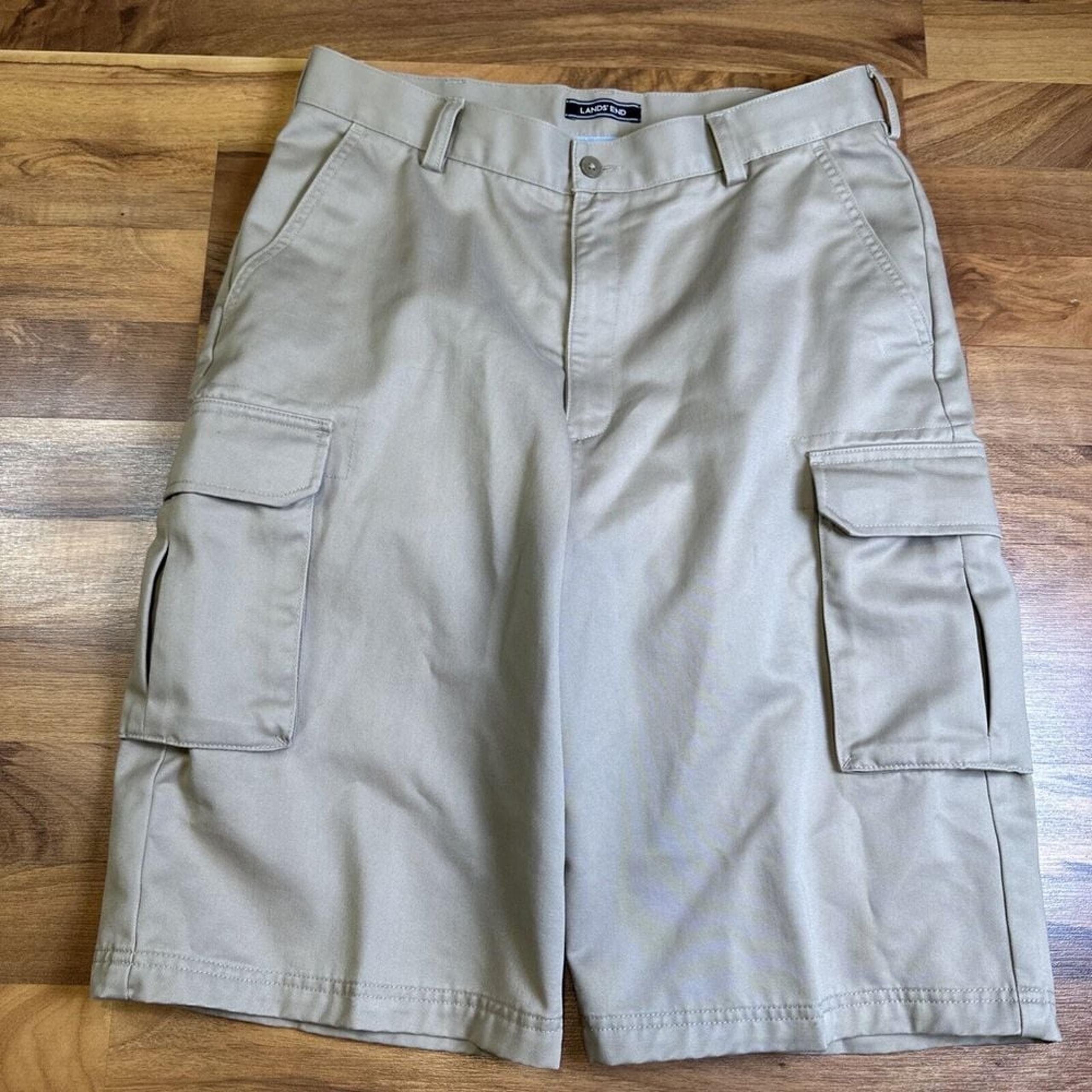 Lands' End Men's Khaki Cargo Shorts Size 32 Flat Front