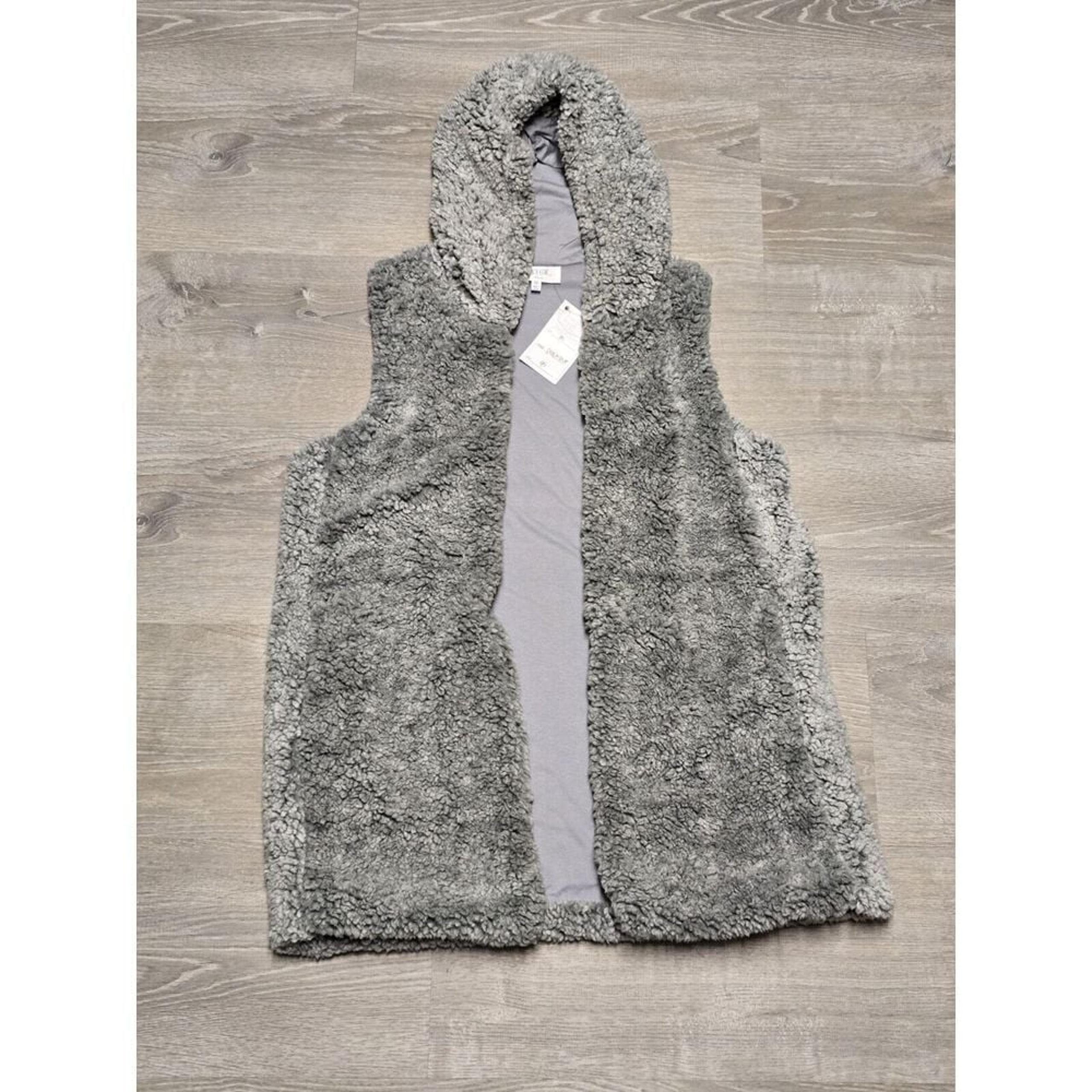 Womens Hooded Vest Peach Love Califoŕnia Size Medium Shepra Polyester Grey EUC