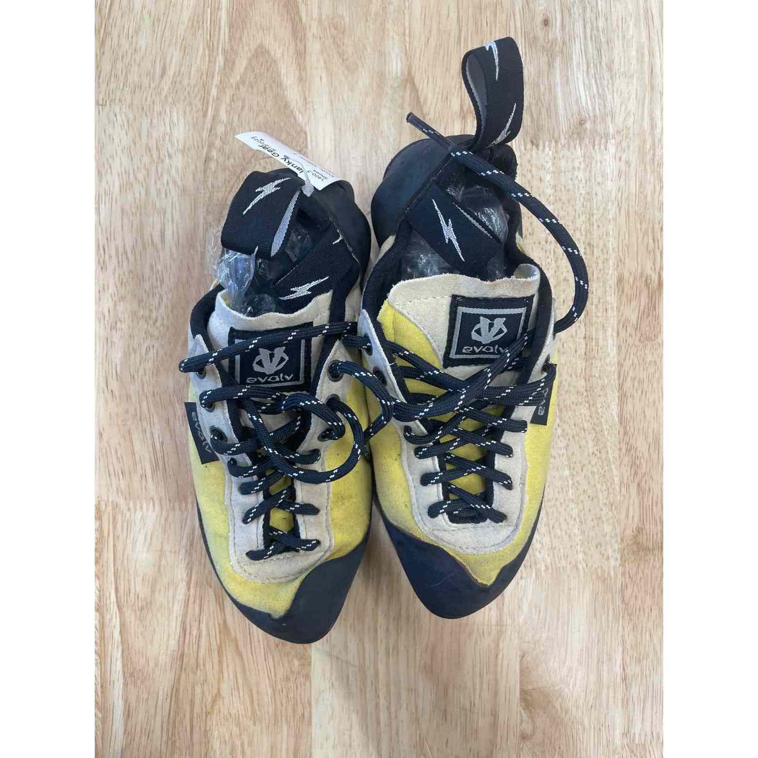 Evolv 3 Shoes