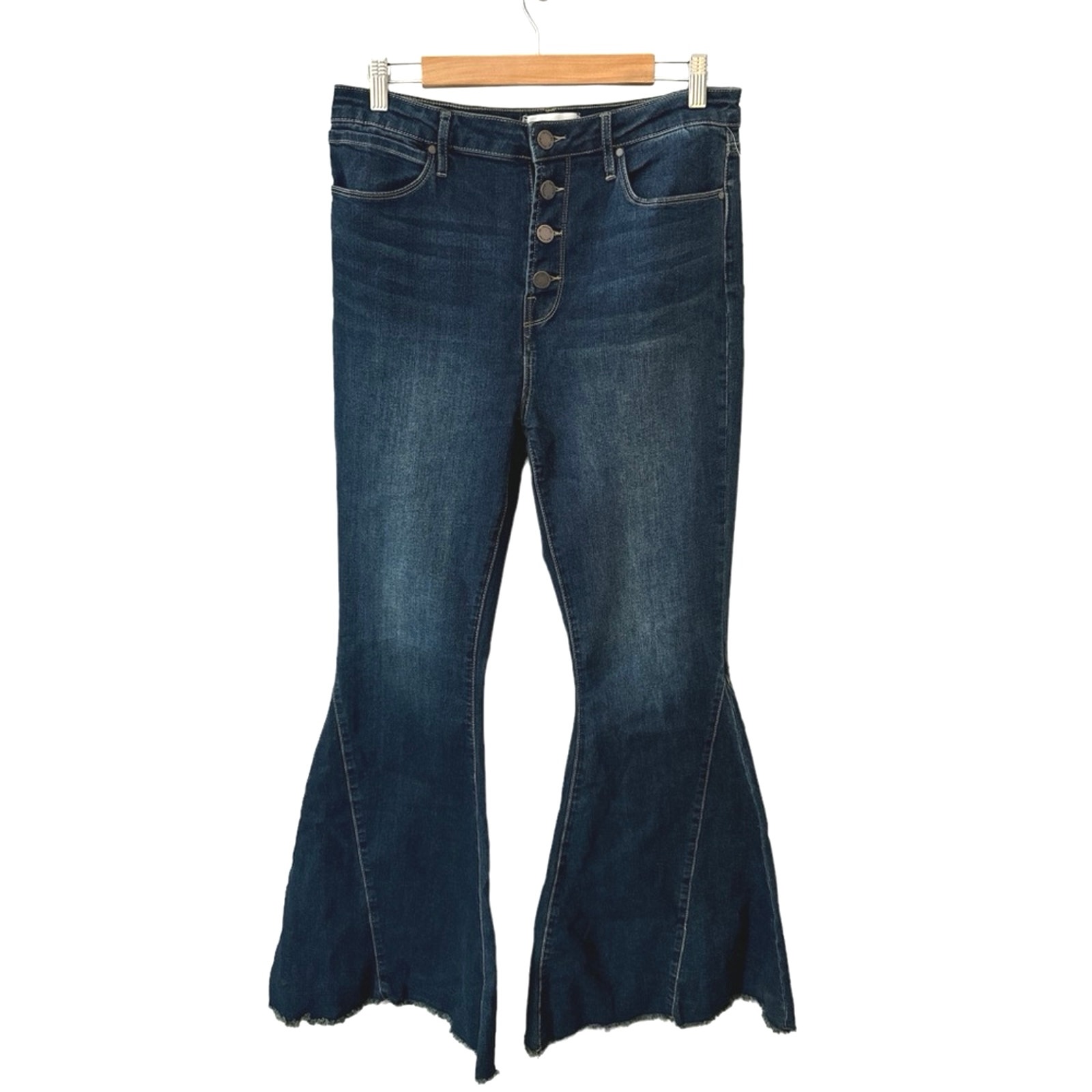NWT Articles of Society Amber Super Flared Jeans - 31