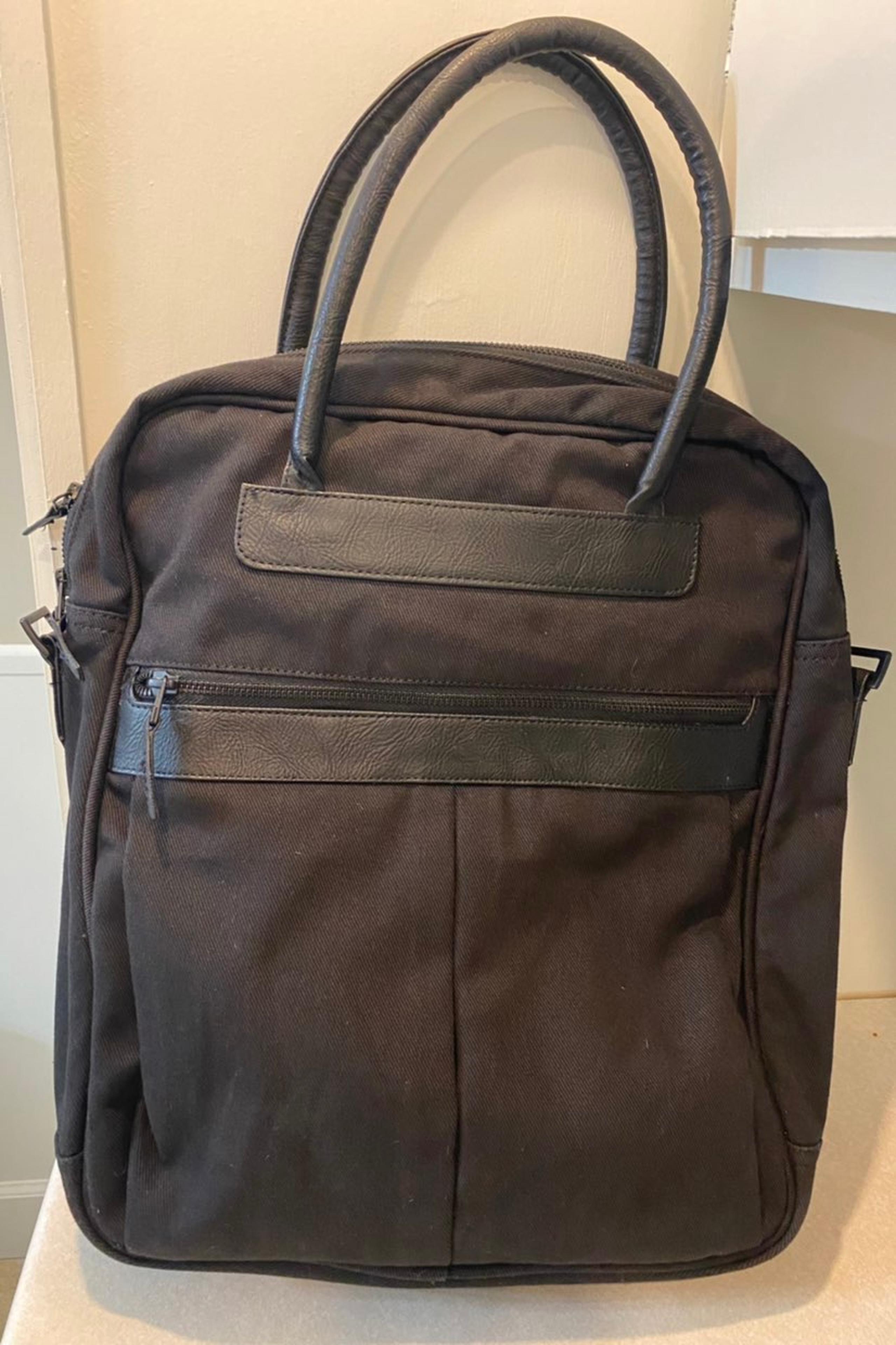 Men's H&M Mesenger bag