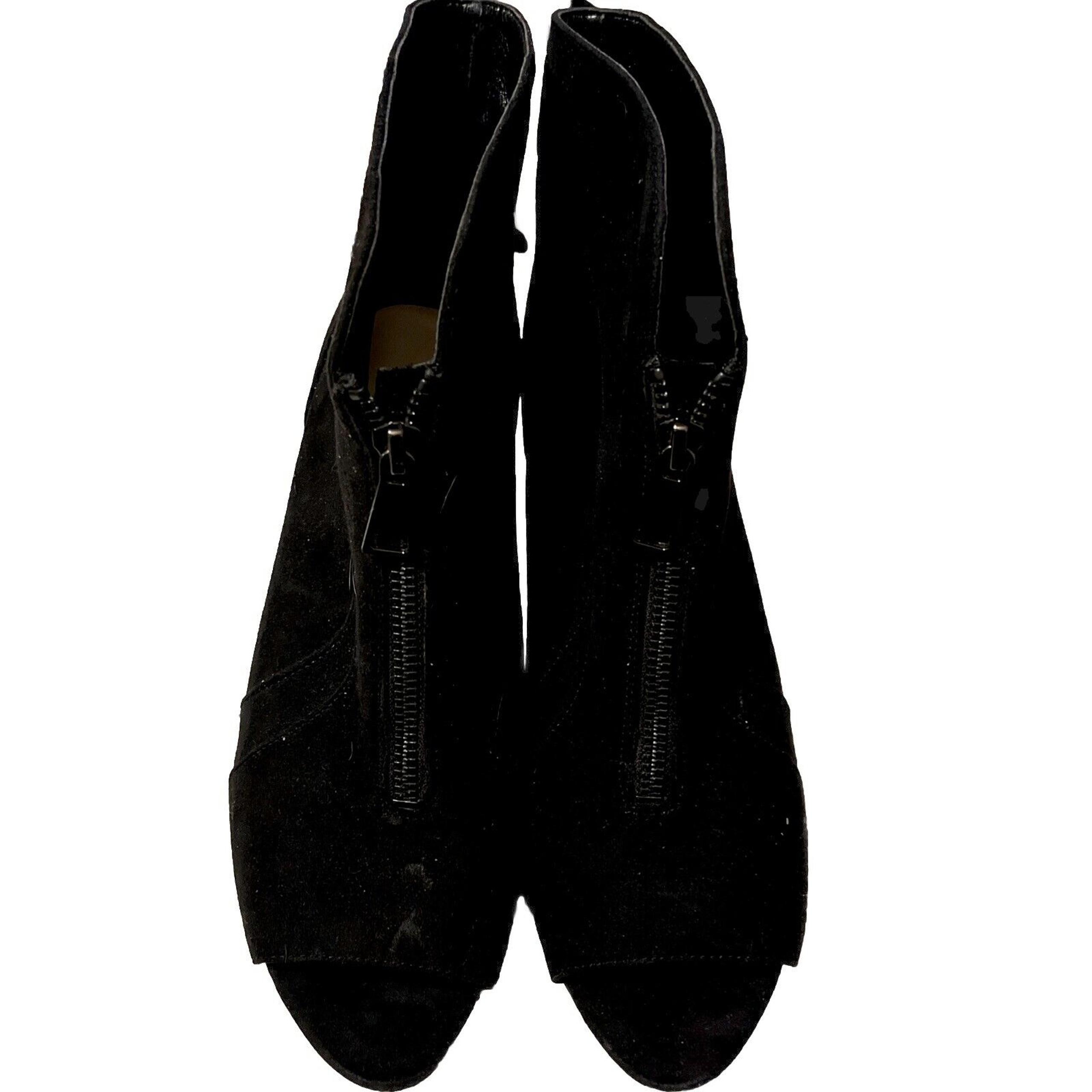 **NEW** Nine West Black Suede Ankle Boot size 8 1/2M