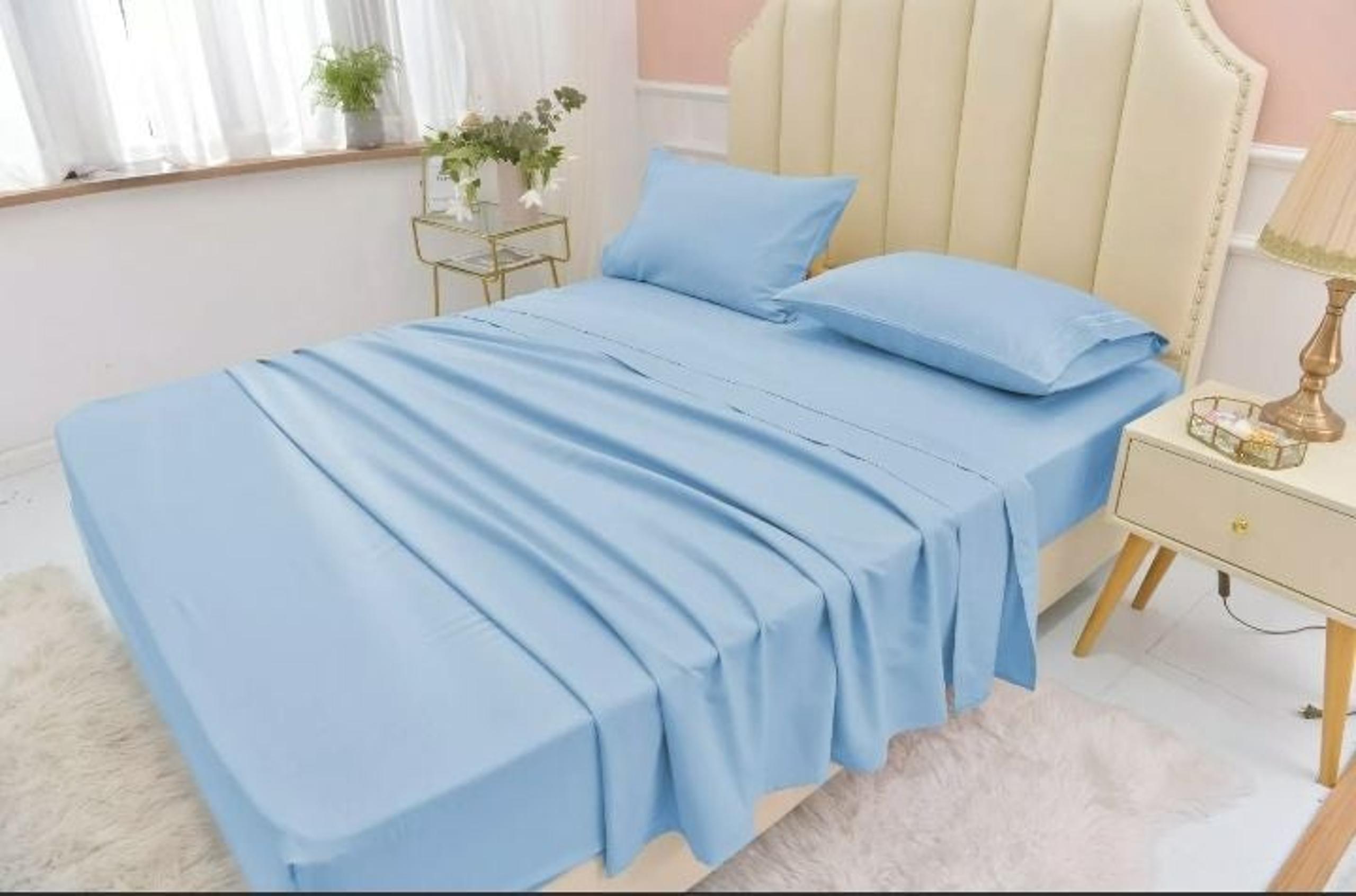 QUEEN SIZE BAMBOO SHEET SET L. BLUE