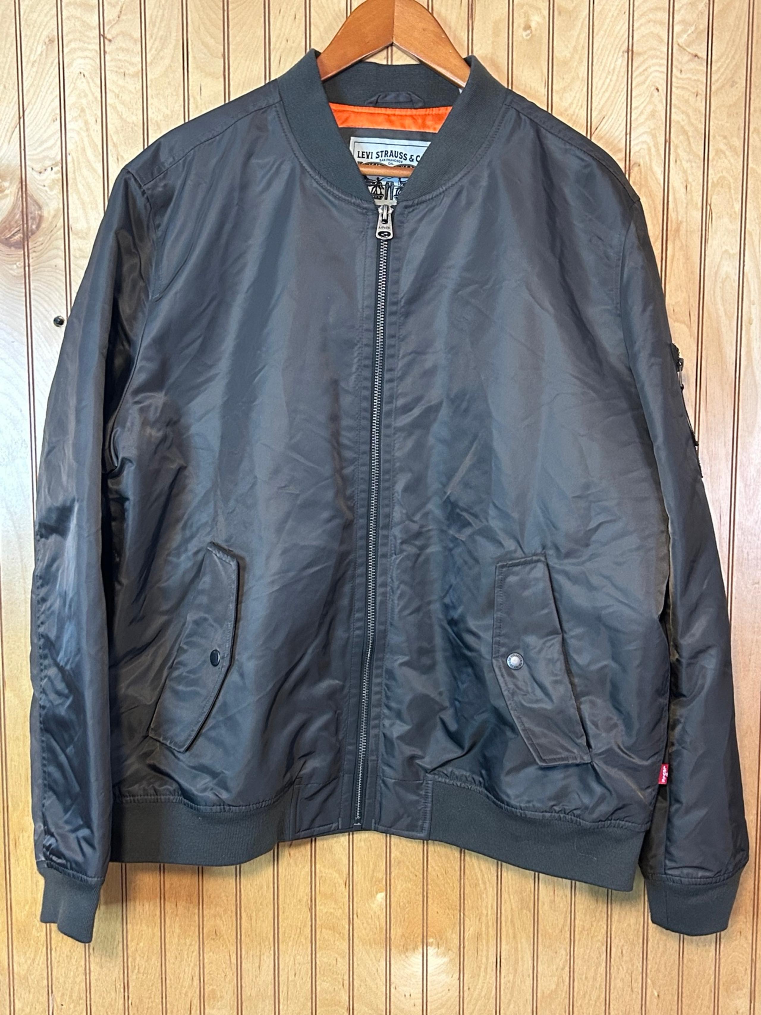 NWOT’s Levi's Nylon Flight Bomber Jacket Full Zip Lined XL