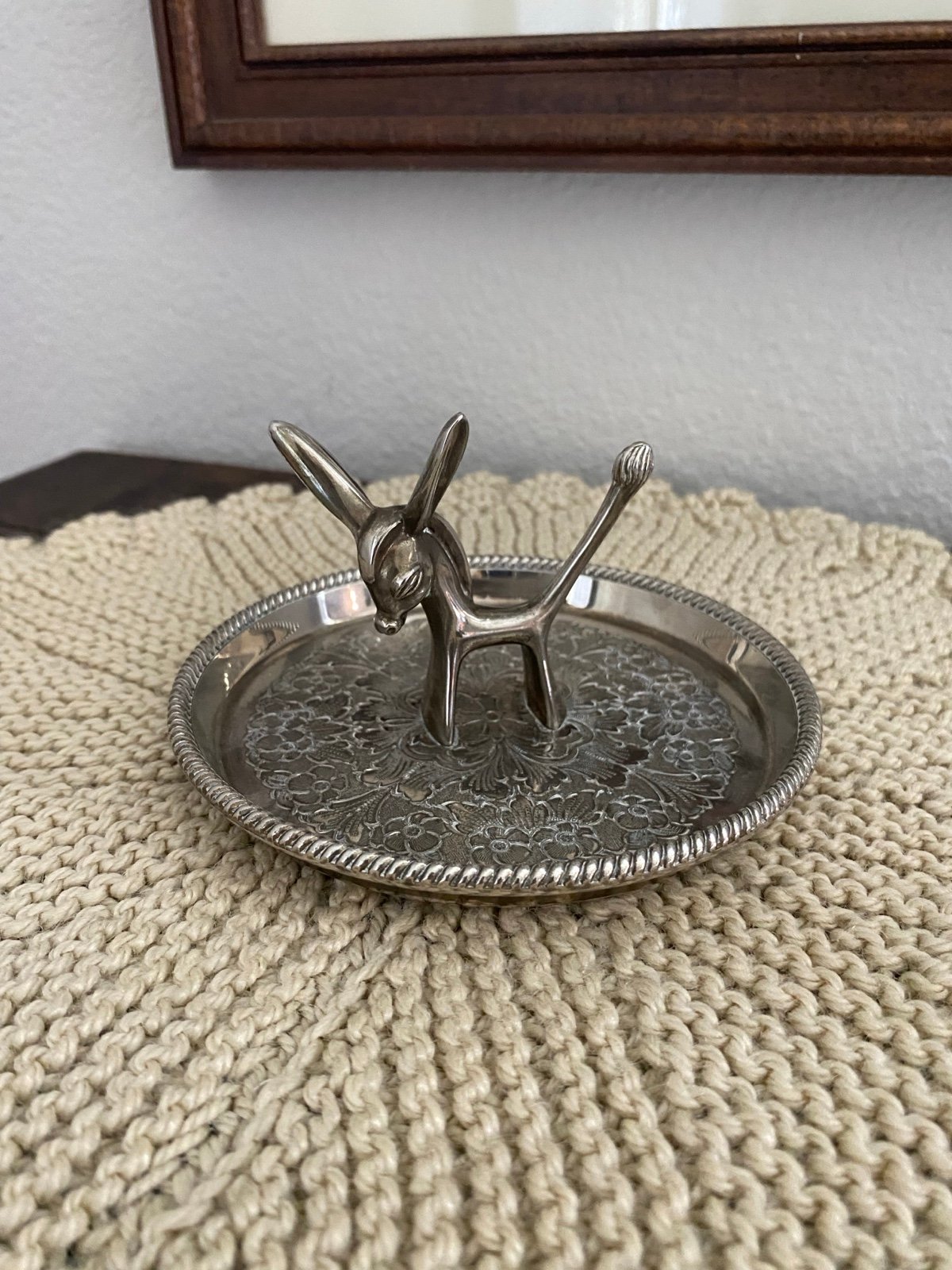 Vintage Silver Plated Burro Ring Holder Jewelry Holder Floral Etched Silver Dish