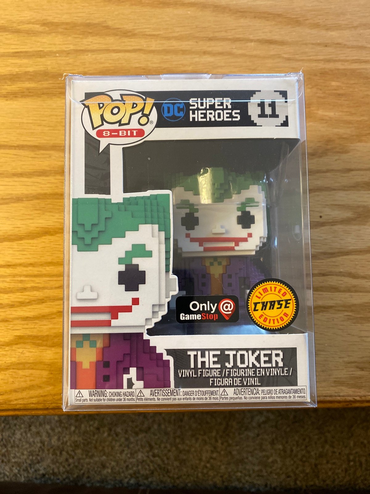 Funko Pop THE JOKER CHASE 8 BIT 11 GameStop exclusive