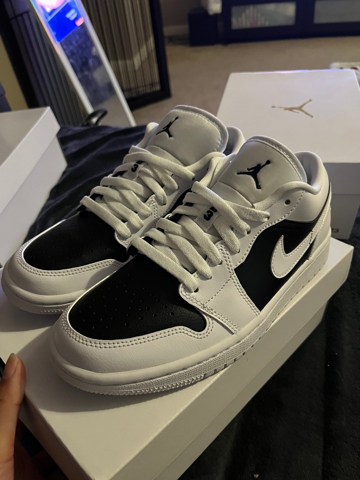Air Jordan 1 Low Panda 8