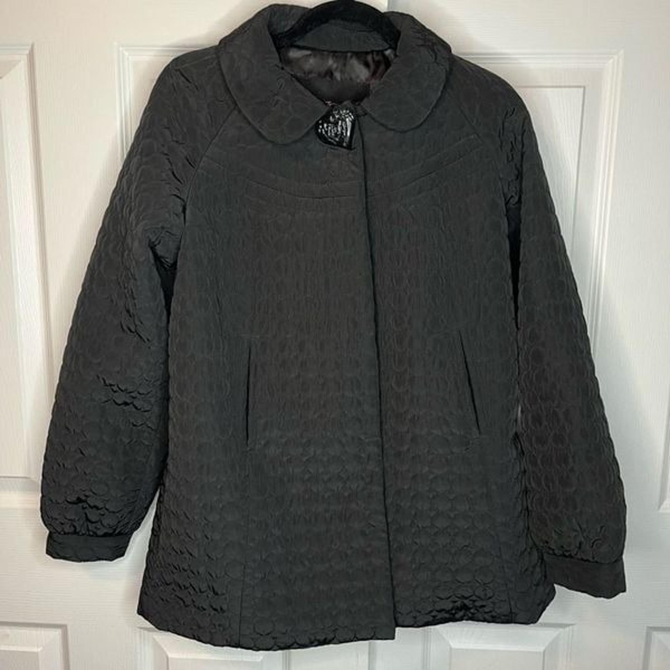 Betsey Johnson Quilted Black Bow and Rose Detail Jacket Size Small