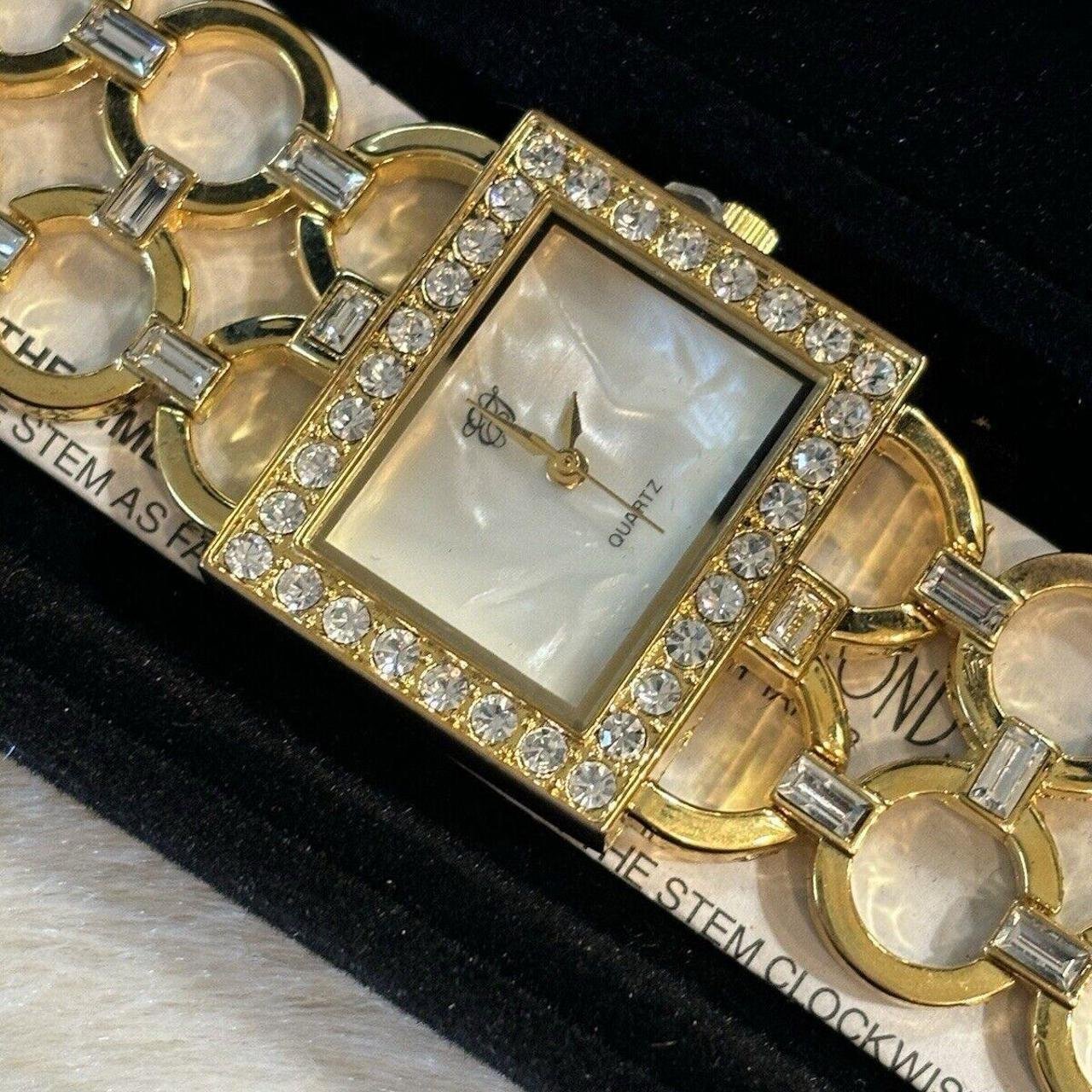 Vintage Women's Gold Watch Elizabeth Taylor