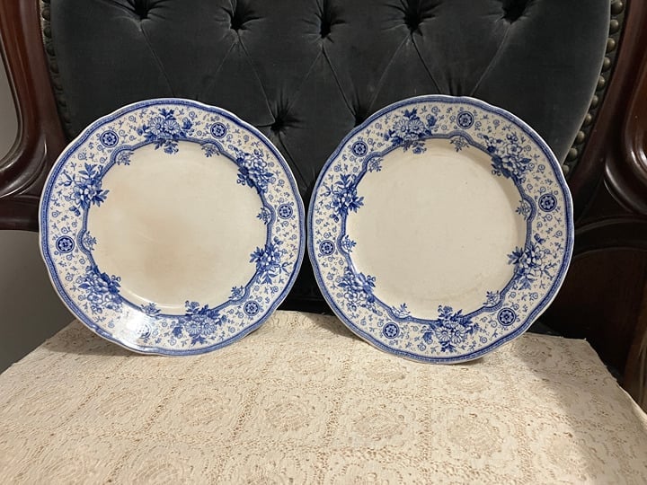 Set of 2 Antique Victorian Melrose Cliff England Blue / White Porcelain Plates