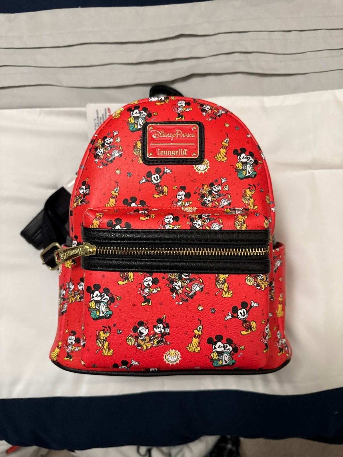 Disney loungefly Mickey and Minnie Runaway Railroad Mini Backpack