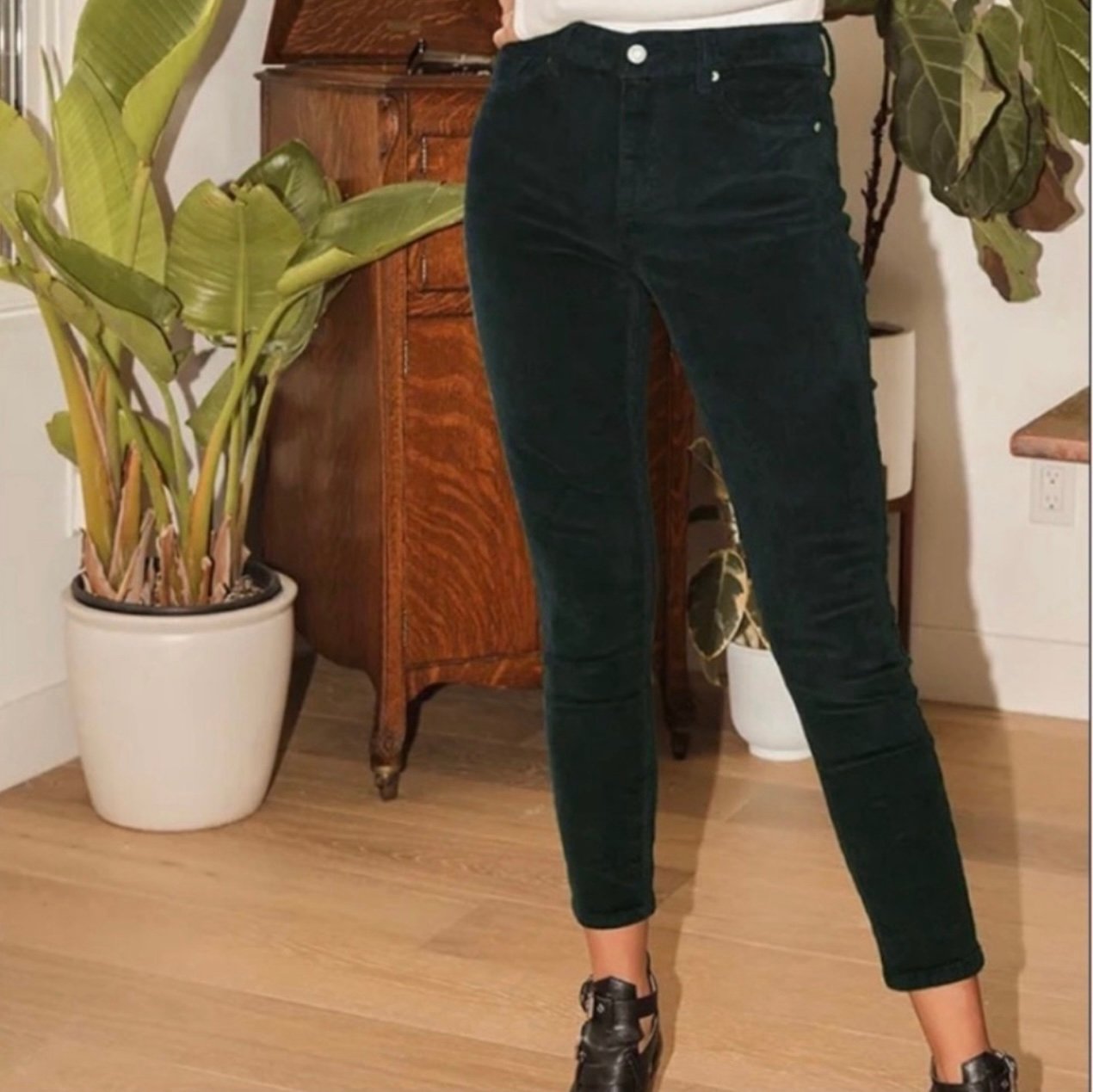 Edyson Dark Green Corduroy Hampton Skinny Pants Size 28 Petite