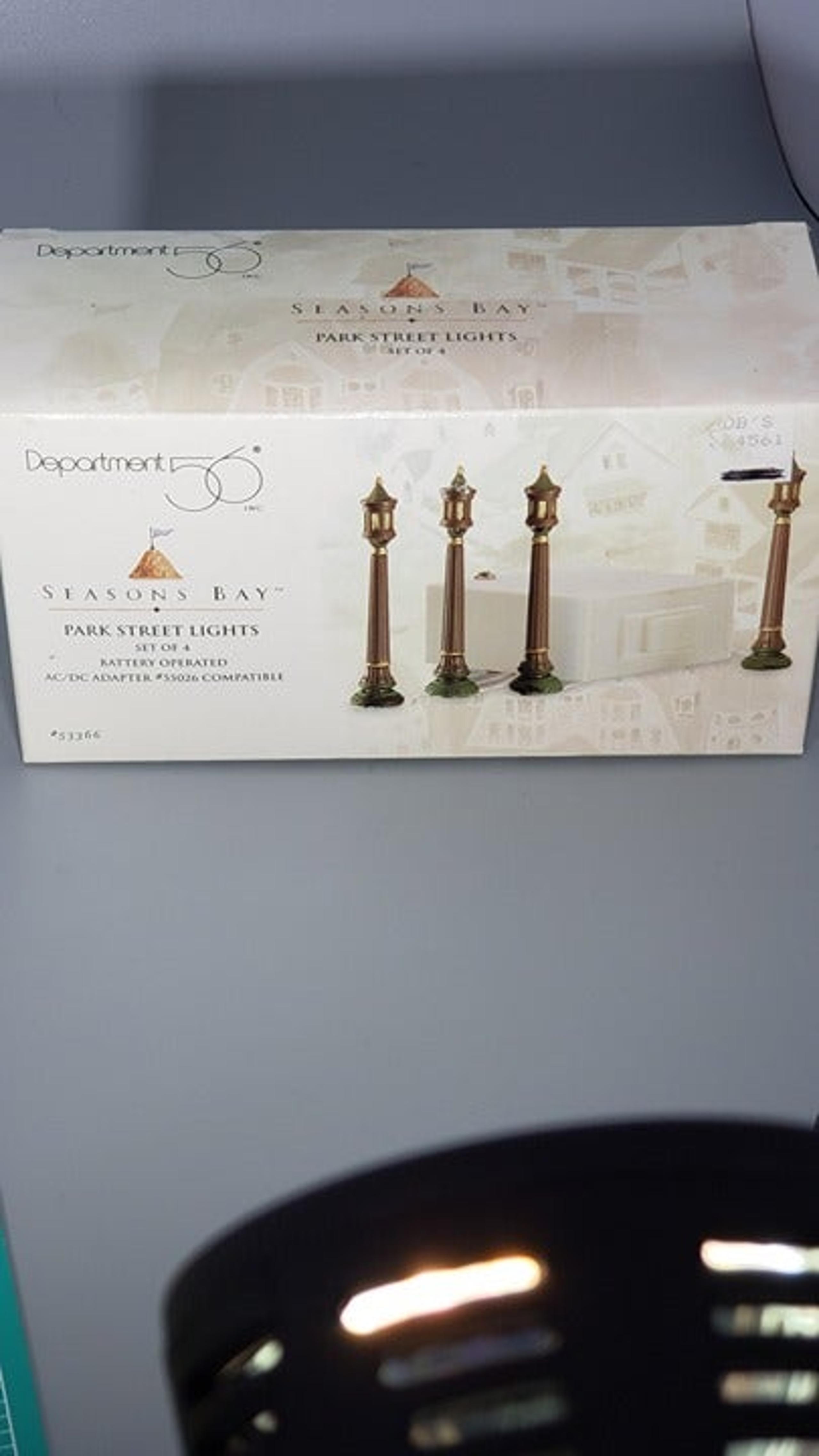 Deptarment 56 Christmas Seasons Bay streets and park lights set of 4  #3311