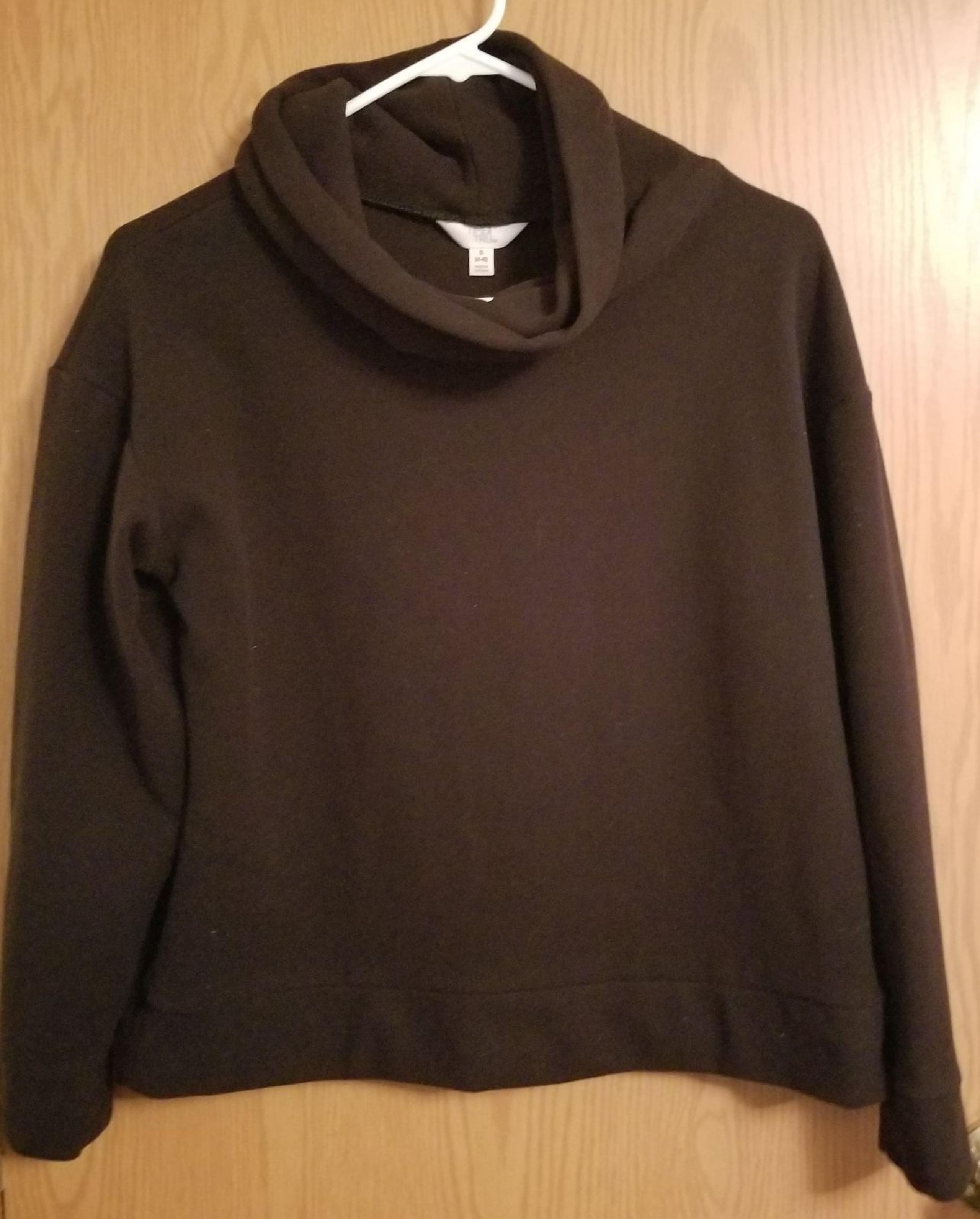 Time & Tru Womens Sweater
