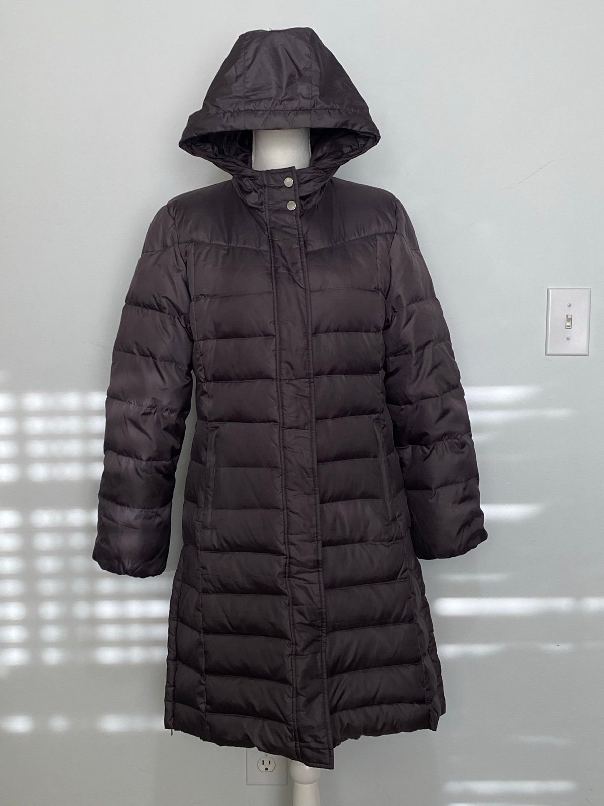Hawke & Co Down Long Coat Size M