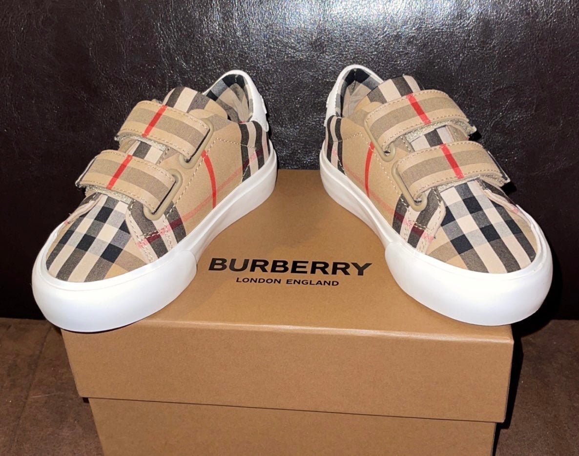 Burberry shoes
