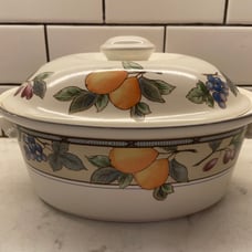 Mikasa Garden Harvest Casserole with Lid CAC29