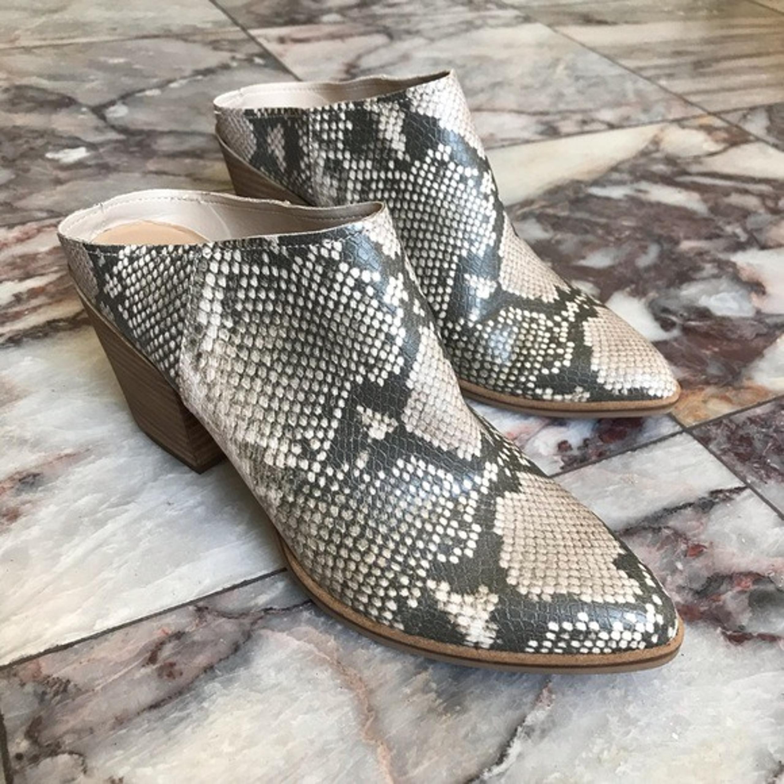 Dolce Vita Snake Print Heeled Mules 9.5