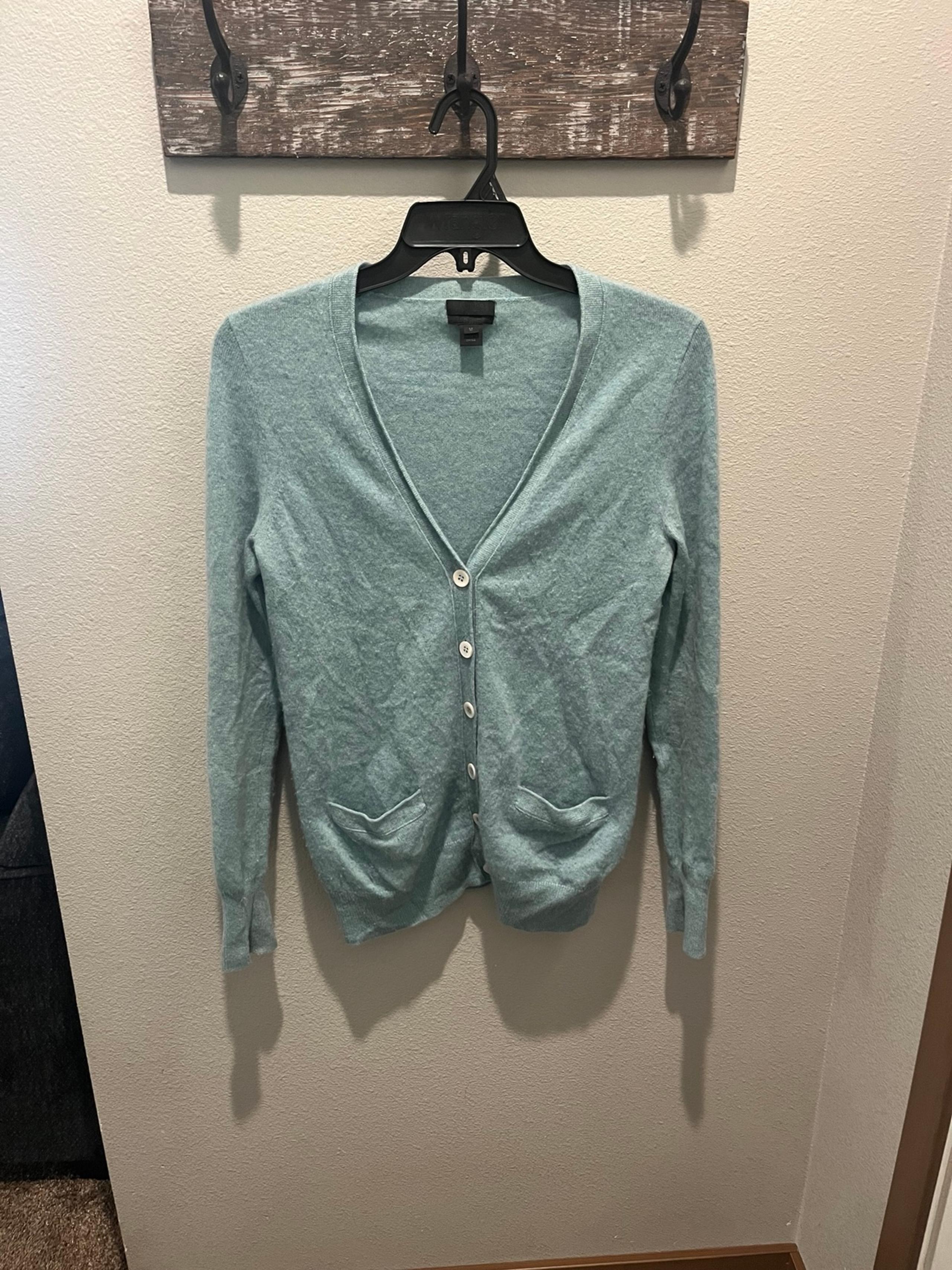 J Crew Cardigan Womens M Button Italian Cashmere Knit Sweater Casual Preppy