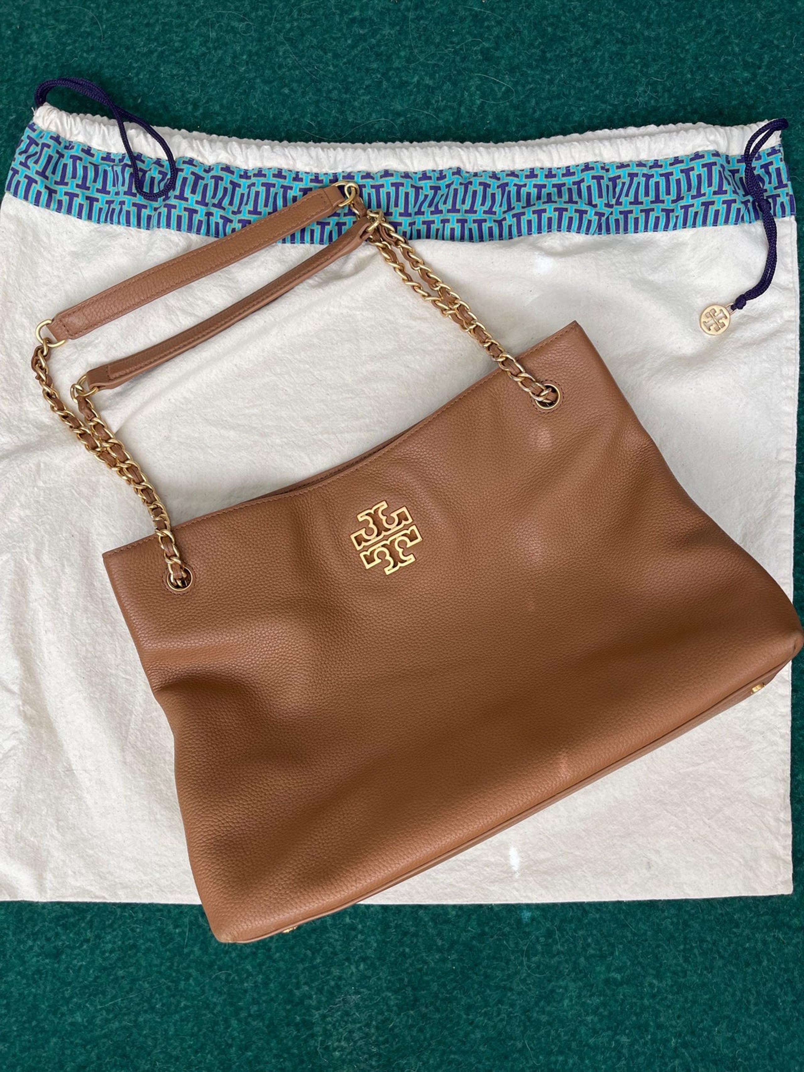 Tory Burch Women's Britten Small Slouchy Tote in Pebbled Leather (Moose), Gold